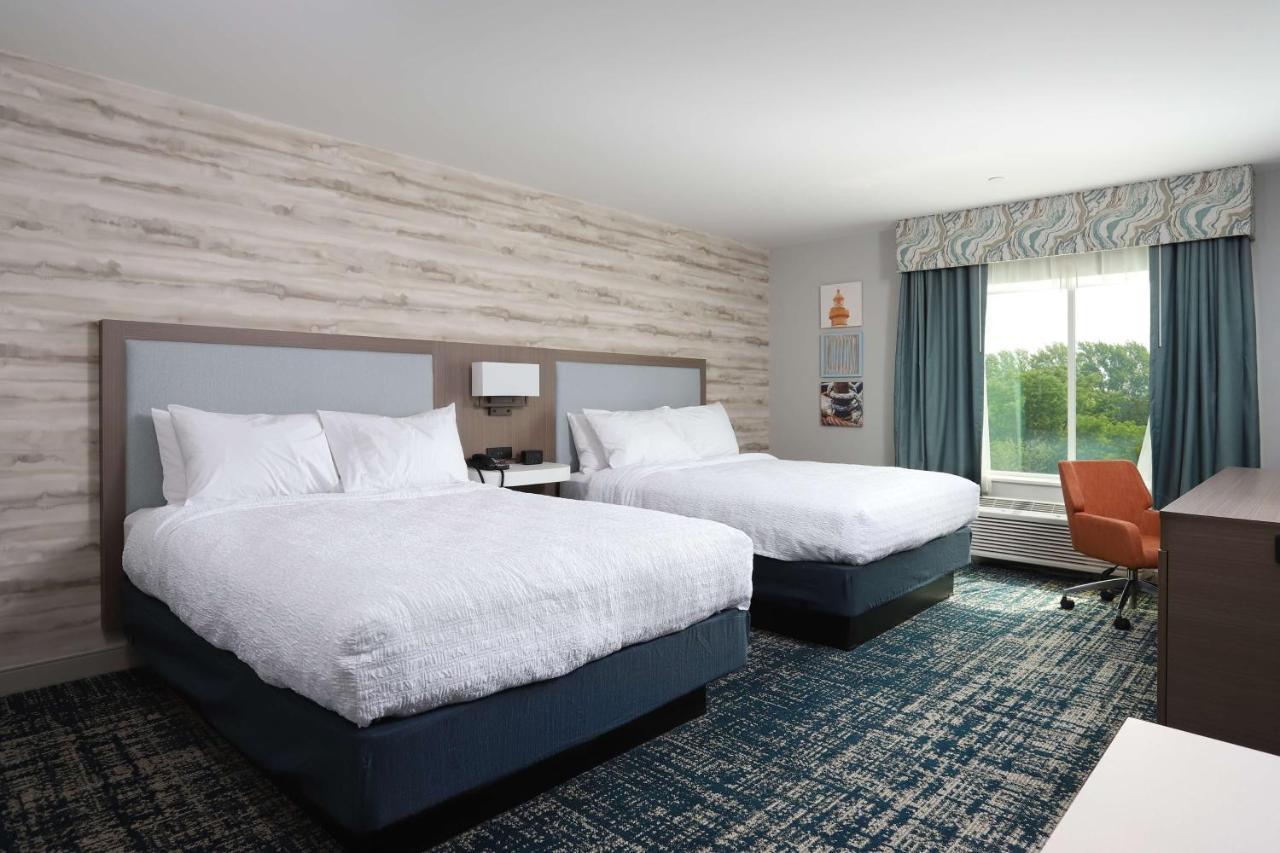 Hampton Inn & Suites Manistee, Mi Esterno foto