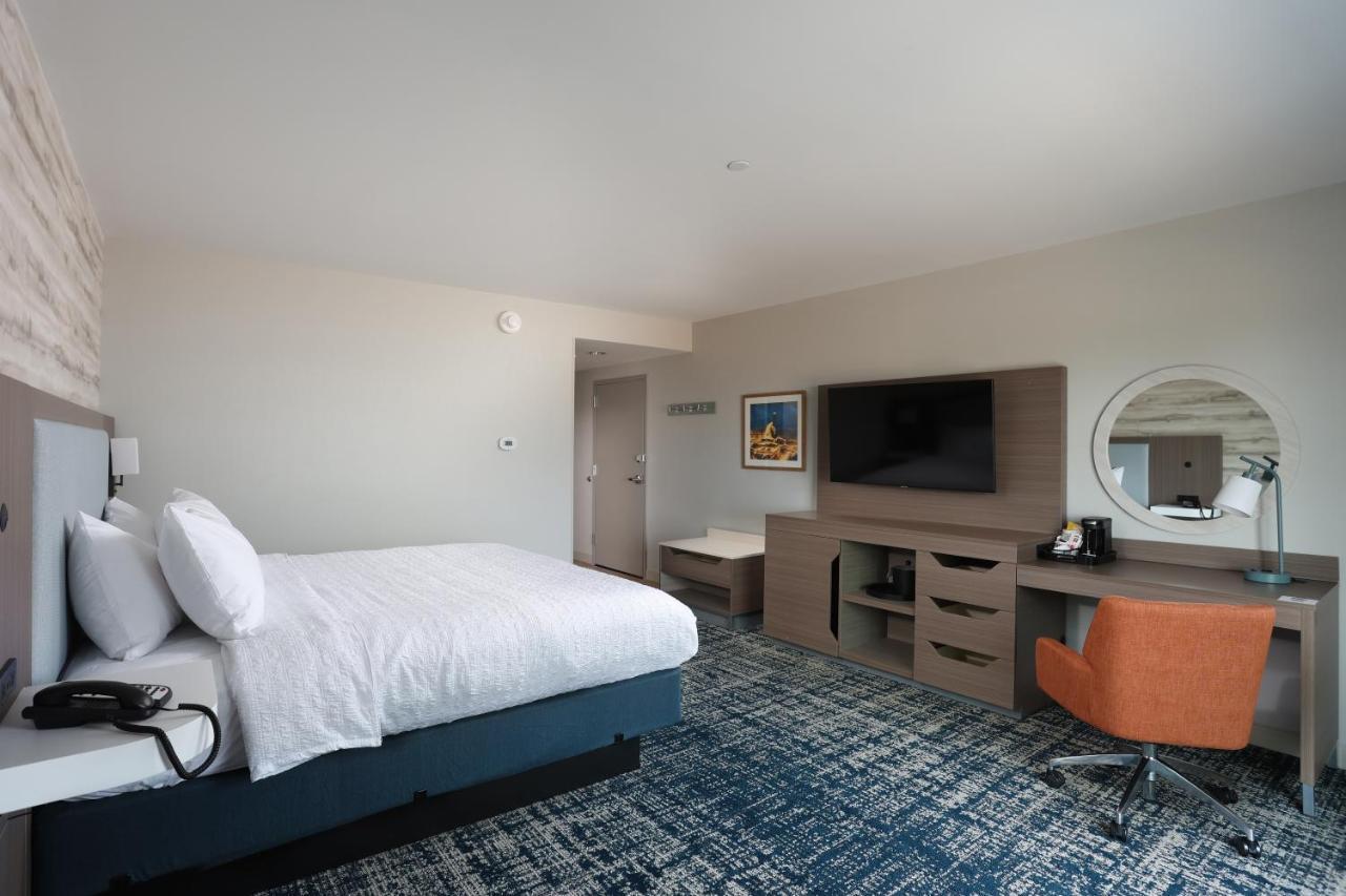 Hampton Inn & Suites Manistee, Mi Esterno foto